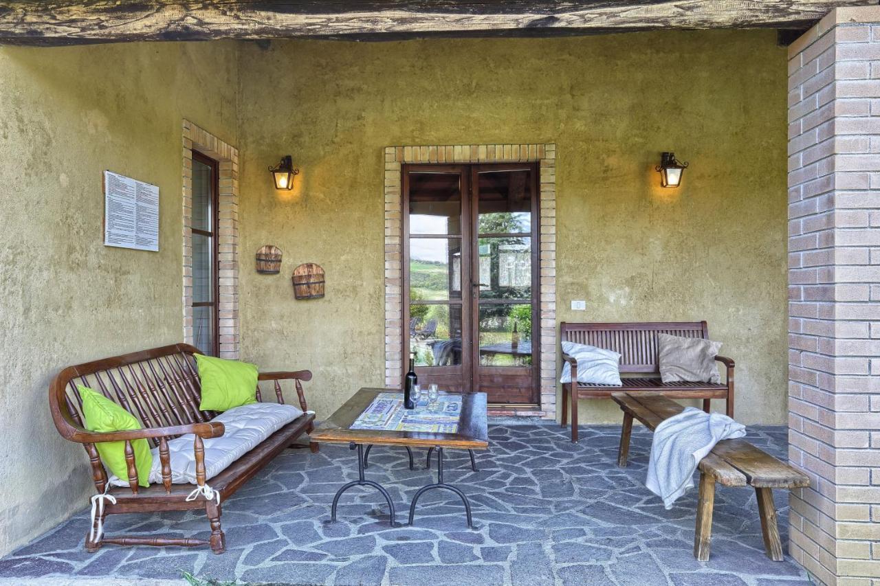 Appartamento Uva - Agriturismo Le Selvole Pomarance Εξωτερικό φωτογραφία