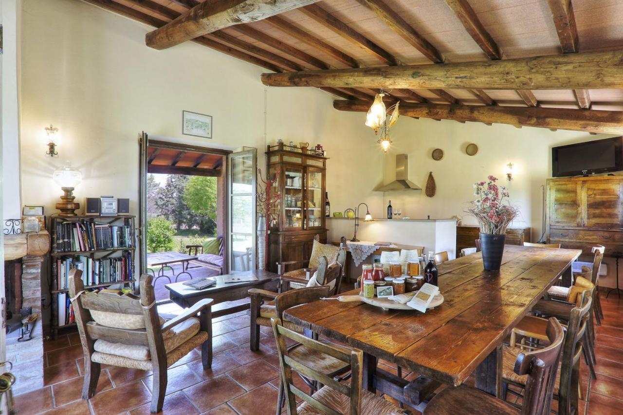 Appartamento Uva - Agriturismo Le Selvole Pomarance Εξωτερικό φωτογραφία