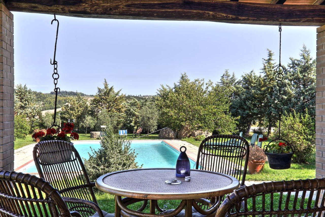 Appartamento Uva - Agriturismo Le Selvole Pomarance Εξωτερικό φωτογραφία